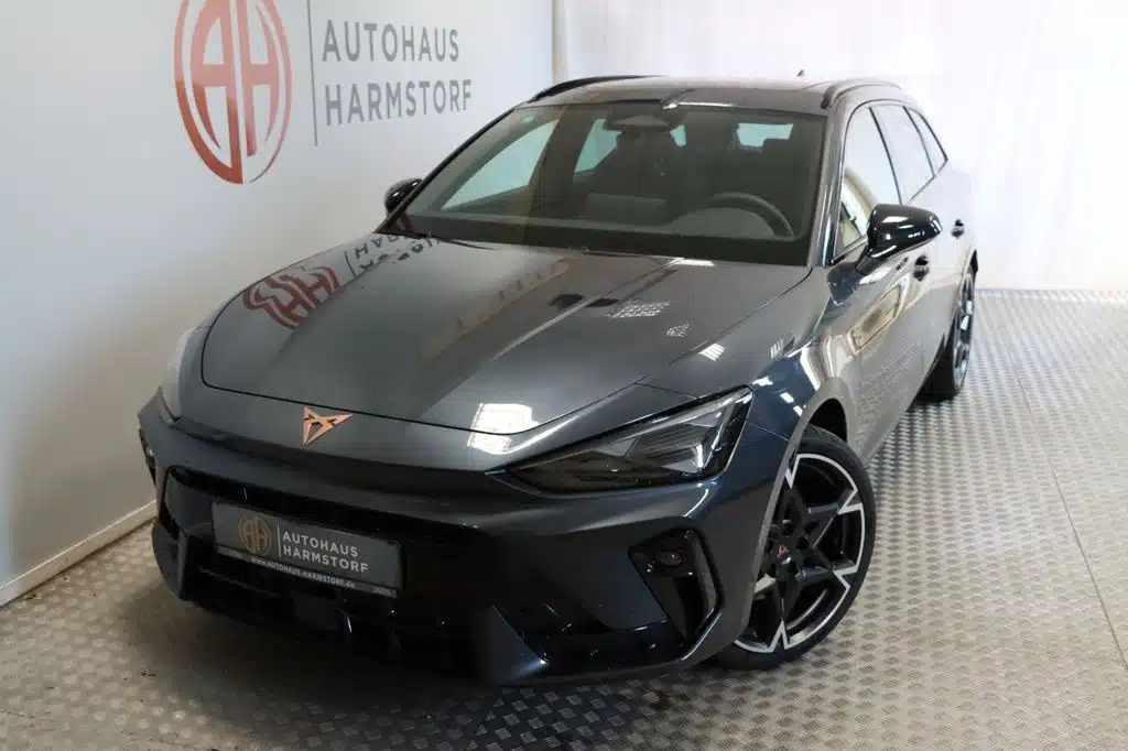 291 Cupra Leon Sportstourer 1.5 AHK Pano 19Zoll Sennheiser