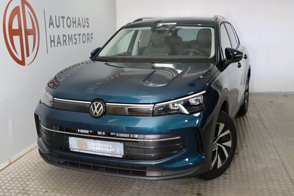106 Volkswagen Tiguan 1.5 eTSI 110 kW Life Anhängerkupplung elek. Koffer Kamera