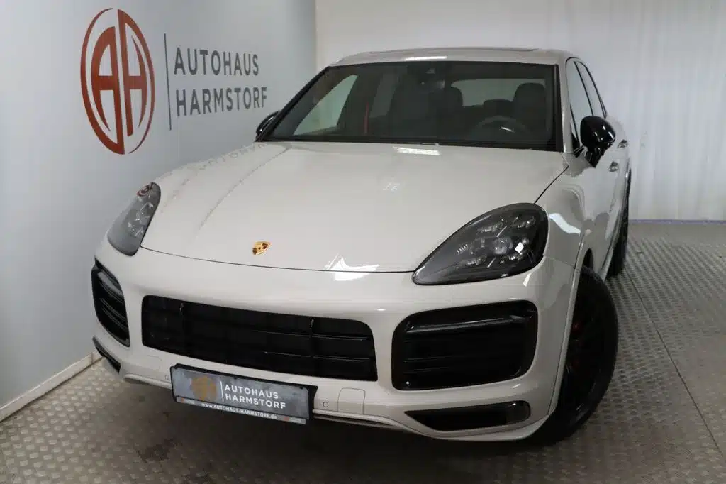 160 Porsche Cayenne GTS 21 Zoll Panoramadach APPROVED BIS 01/2027