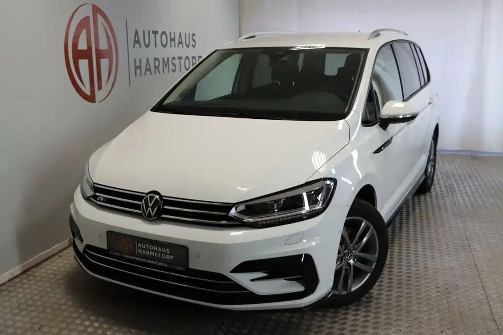 178 Volkswagen Touran 51 178 Volkswagen Touran 2.0 DSG R-Line 7-Sitze AHK Kamera