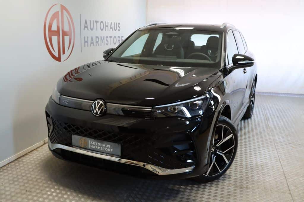 181 Volkswagen Tiguan 2.0 TDI 142 kW 4M R-Line Panoramadach Kamera