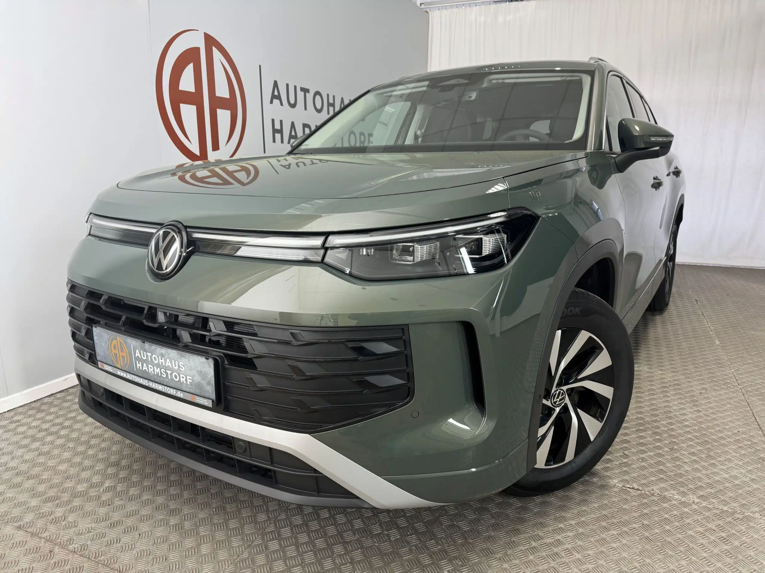 3 Volkswagen Tayron 1.5 eTSI 8 Unsere Gebrauchtwagen und Neuwagen Angebote