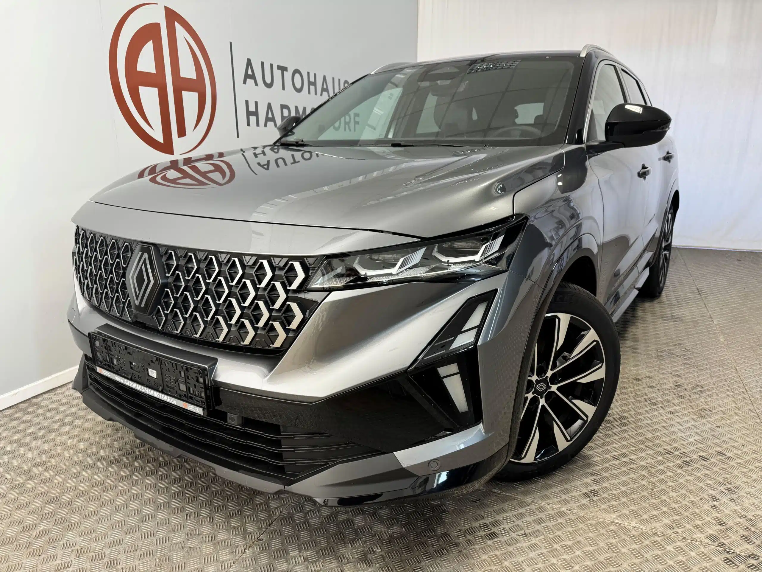 122 Renault Austral Techno 7 122 Renault Austral Techno Facelift LED Navi Kamera - Dolomit Grau