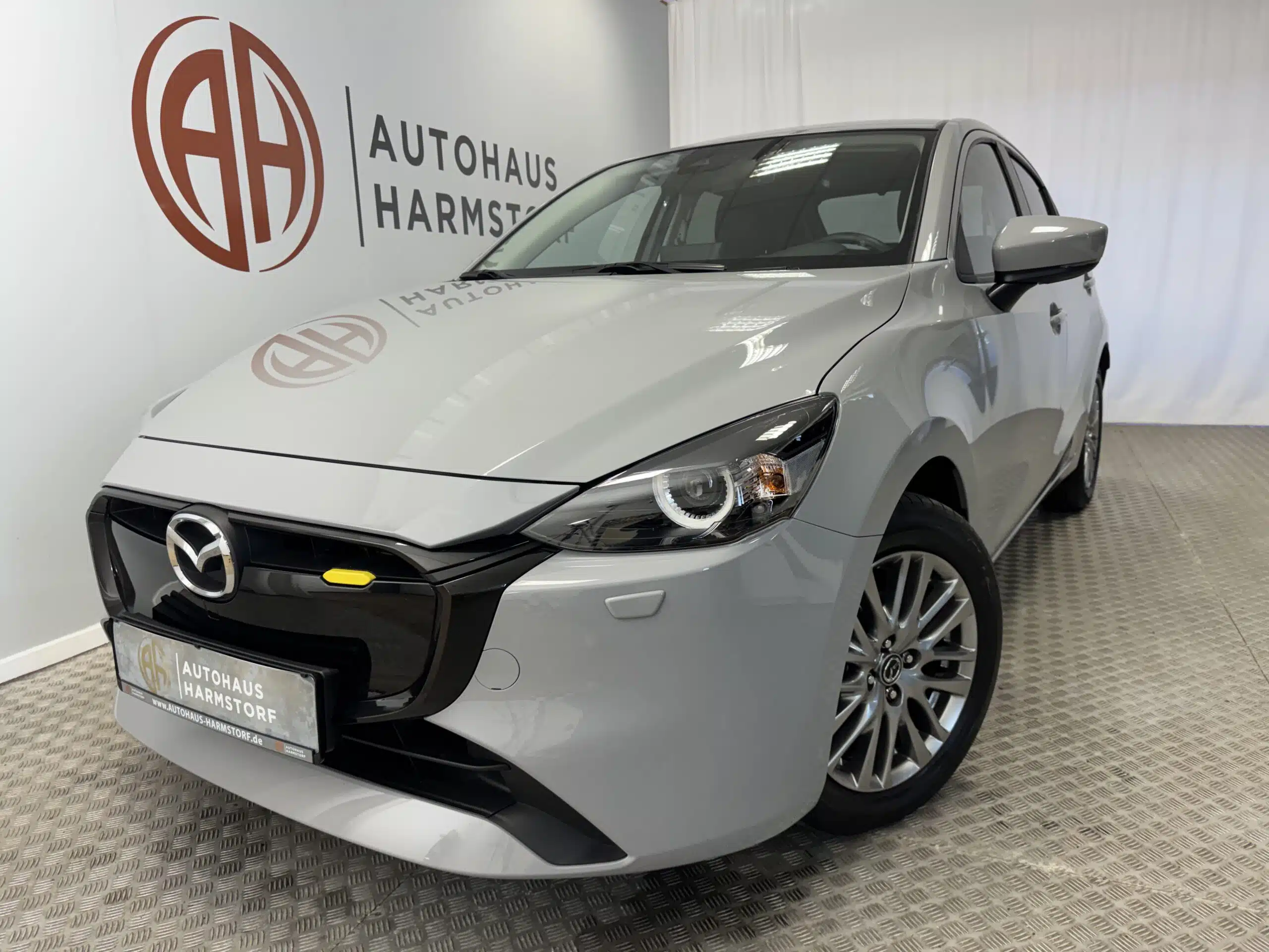 189 Mazda 2 Lim. Exclusive-Line LED SH Kamera Totwinkel - Aero Grey