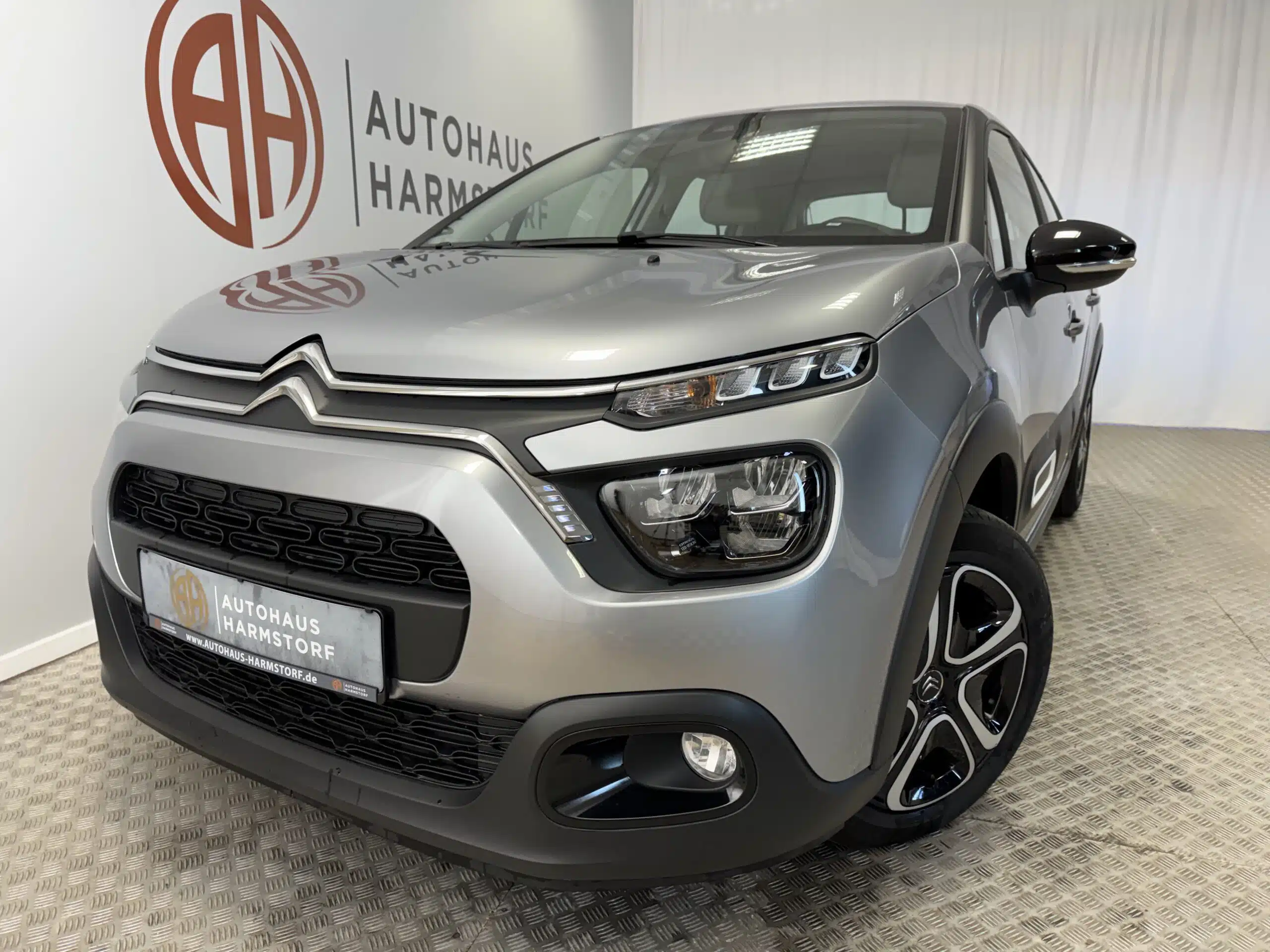 51 Citroen C3 Plus LED SH PDC hinten - Gris Artense