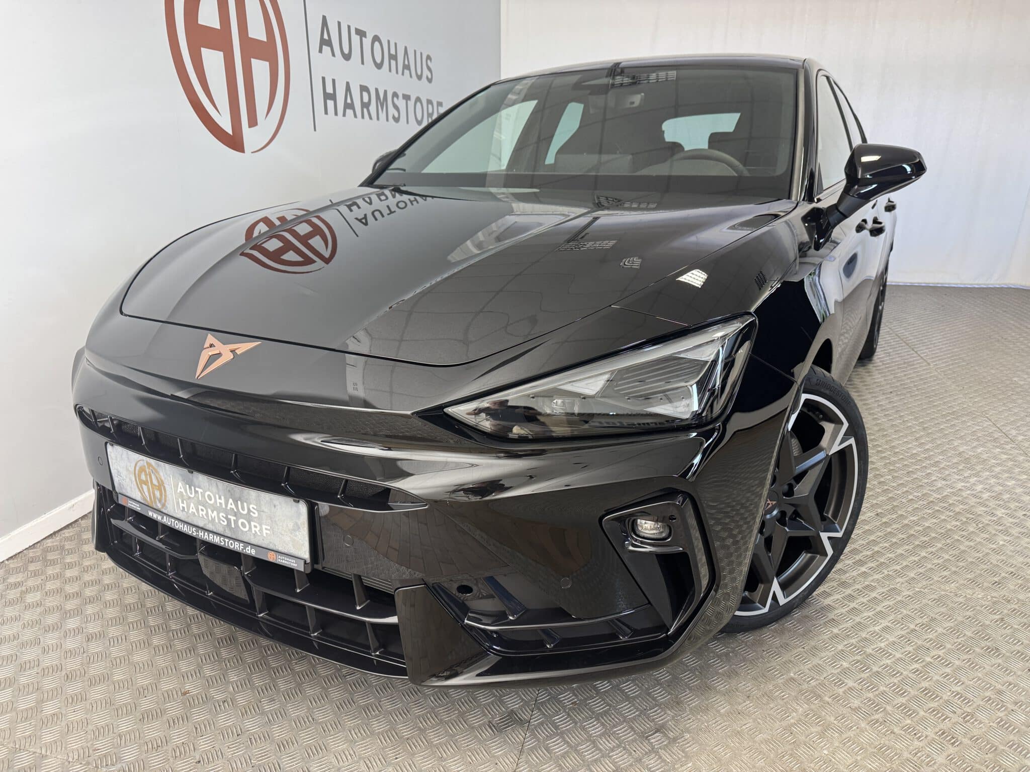 Cupra Leon 2.0 TSI (2026) – 301 PS, 36.795 €