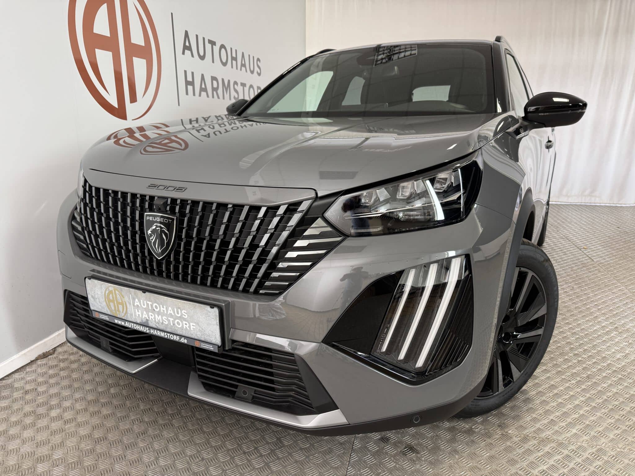 Peugeot 2008 Hybrid 145 GT Exclusive (2026) – 136PS, 29.990€