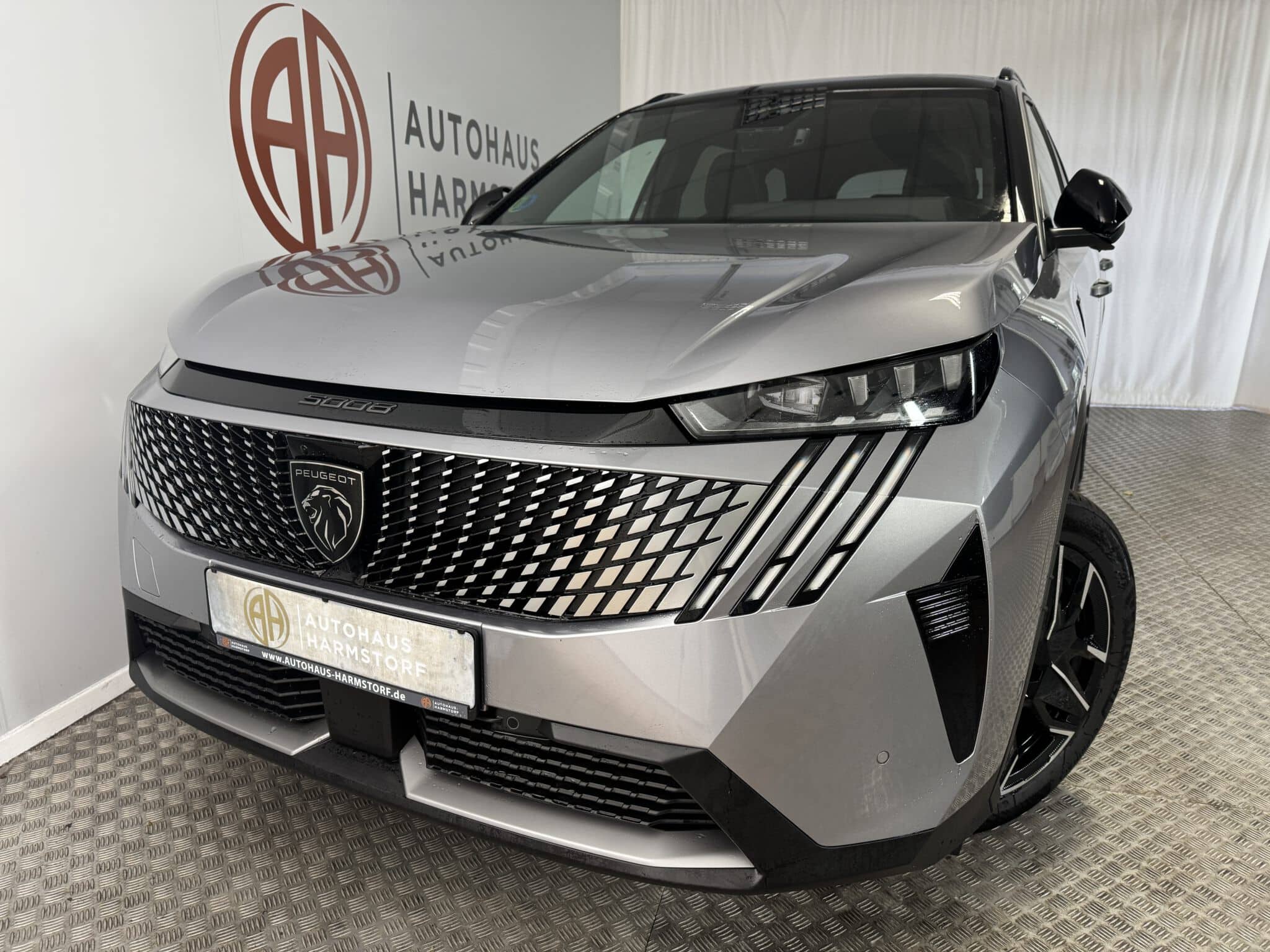 Peugeot 5008 Hybrid 145 GT Exclusive (2026) 136PS, 36.790€