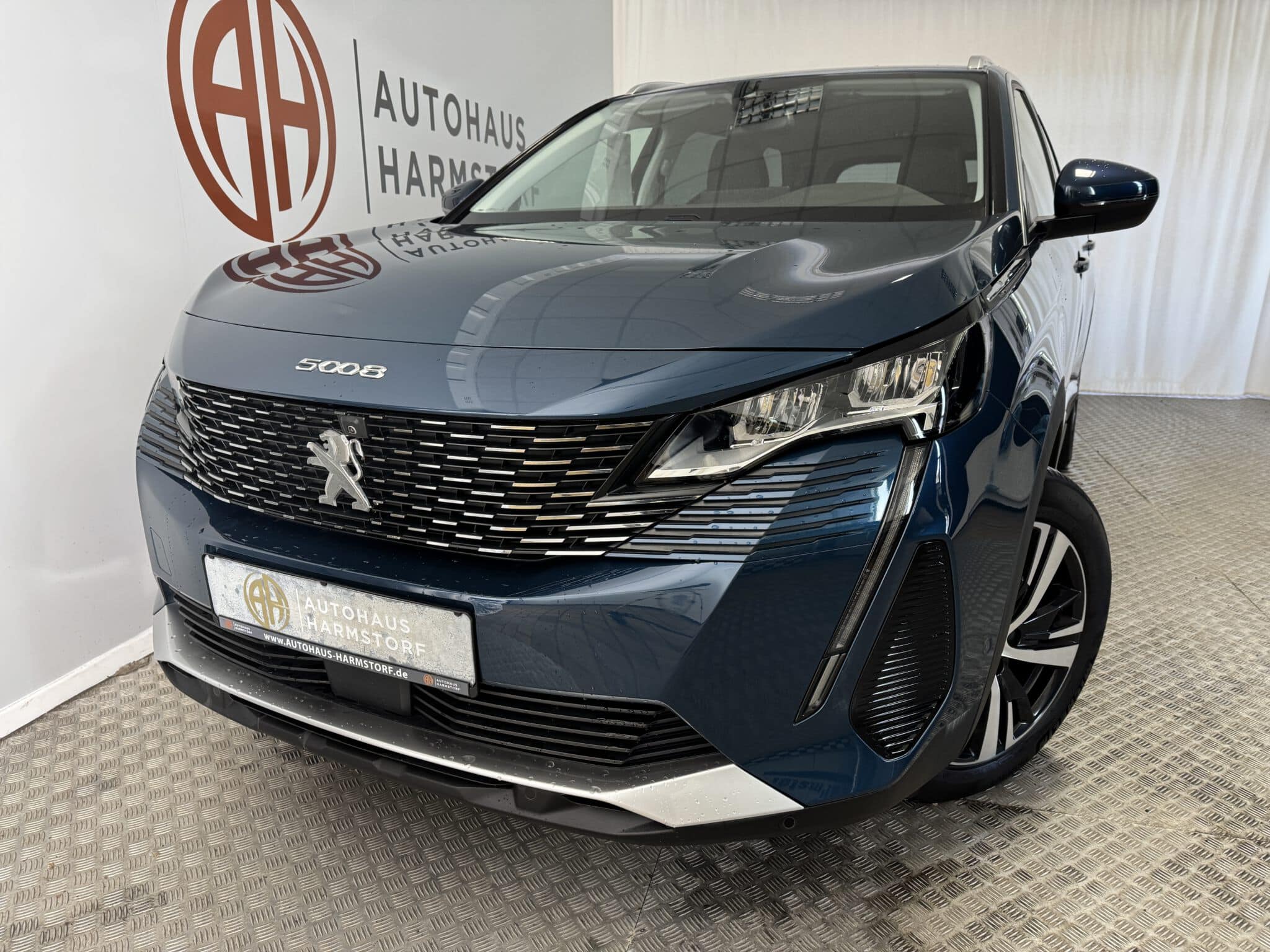 Peugeot 5008 Allure Pack (2021) 131PS, 22.790€